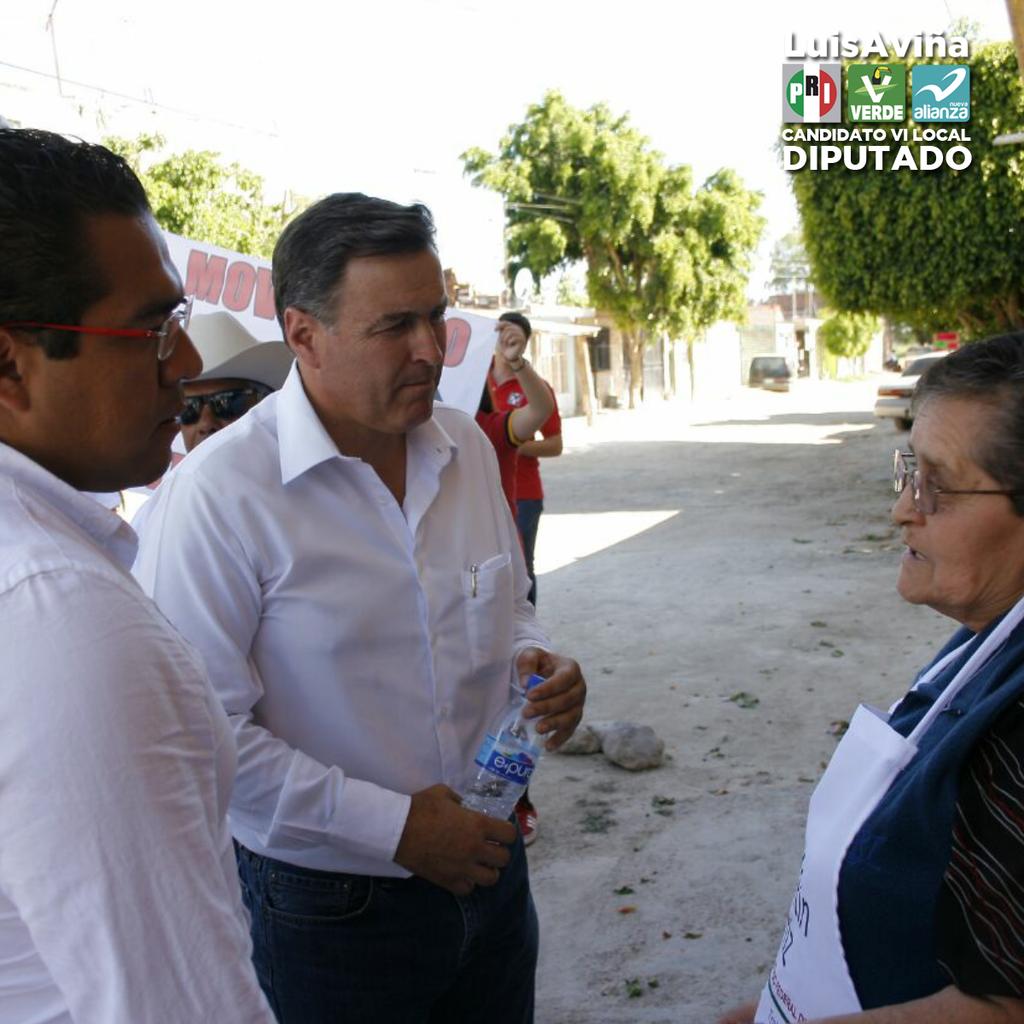 LuisAvinaB's tweet photo. También recorrimos Ejido La Pompa y Los Pinos, escuchamos a sus habitanges y les presentamos nuestras propuestas. http://t.co/xRcBkFetqP