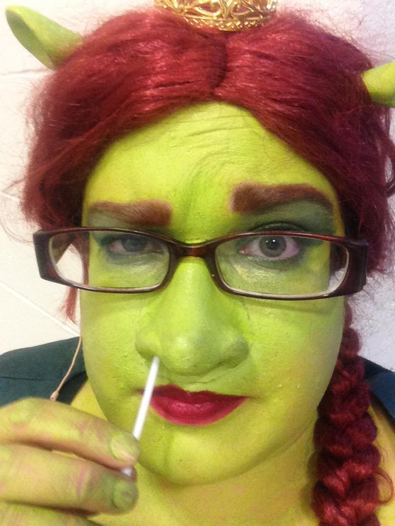 RoseRed_Phoebe's tweet photo. It's not what it looks like. My nose itches! #OgreProblems http://t.co/sQEzCZ0UlP