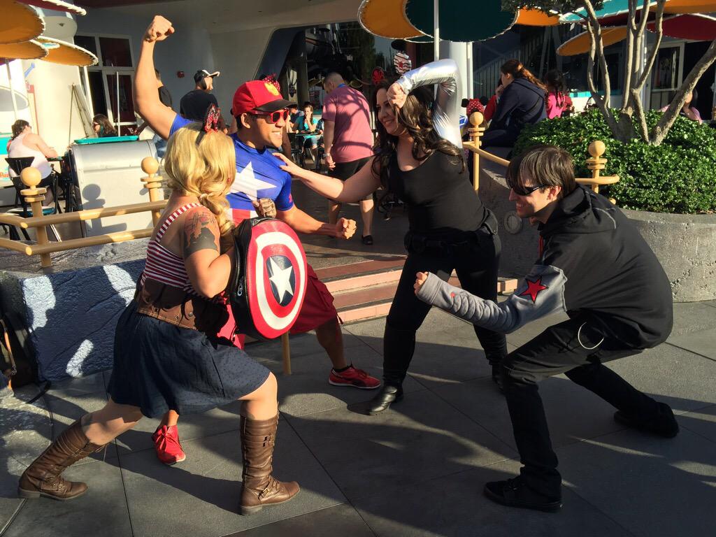 SuperheroDayDL's tweet photo. Team Captain America vs Team Winter Soldier #Disneyland #SuperheroDay @SteveSievers #superherodaydl http://t.co/nhf86m5t3j