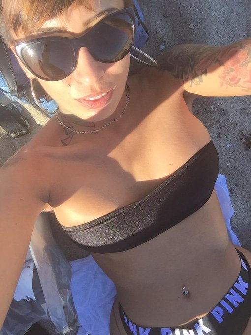 Beach day yesterday in Malibu...was beautiful 😍 http://t.co/j7I6np2xKV<a href="/tag/gratitude"class="tags"><span>#gratitude</span></a><a href="/tag/atlshawty"class="tags"><span>#atlshawty</span></a>