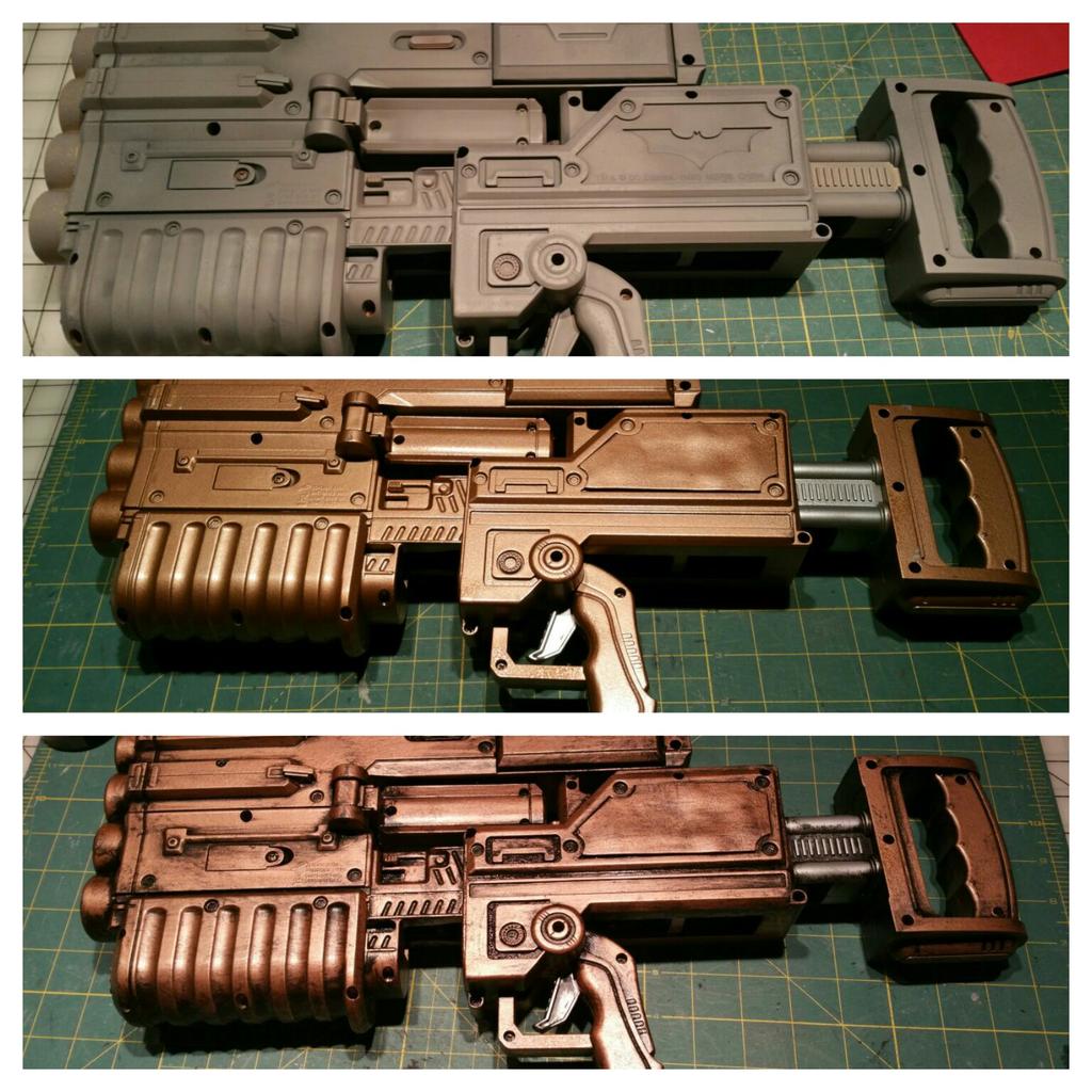 WNYSuperhero's tweet photo. Working on a new prop blaster. Found it for $2. Custom paint and weathering... #TheRPF #PropBlaster #Cosplay http://t.co/LWOEwXAHzJ