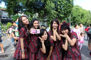 Amen. Thank u somuch ya kakak support kita trus okay RT"@BudiartoGema8: <a href="/SGS_ID/">SOLO GIRLS'STYLE</a> SUKSES UTK KEDEPANNYA. AMIN. "