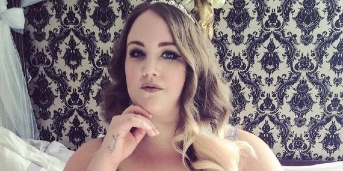 Huffpost On Twitter My Sexy Plus Size Lingerie Selfies Started An 