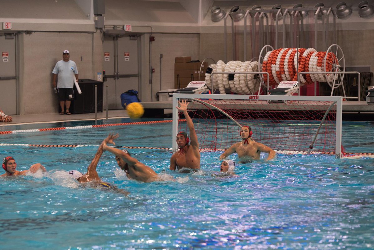 Michael Davila plays GREAT defense in the TISCA Boys State Championship Game  #twhs #tiscawaterpolo