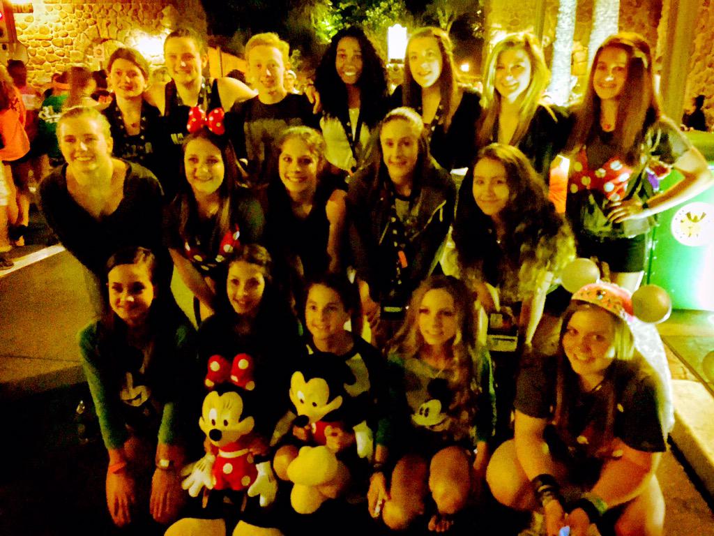 StyleShockCnD's tweet photo. Hazzard enjoying the Celebration Party!  Team Tower of Terror Time! #T4 #styleshock #Hazzardassemble #TheSummit15 http://t.co/wyCsU4G3jL
