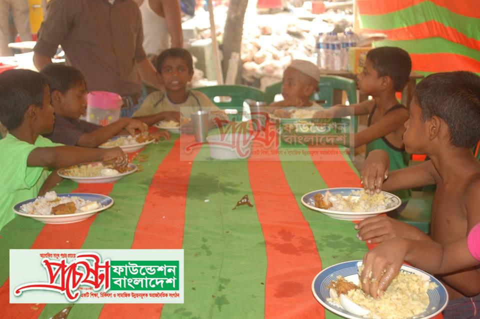 ProchestaBd's tweet photo. 14 April 2015,
we are arrange some food for orphans #Prochesta http://t.co/5wpl4VZT6n