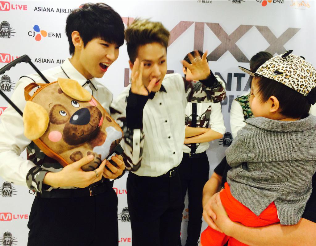 CEIvI6NUIAEfQgf.jpg:large