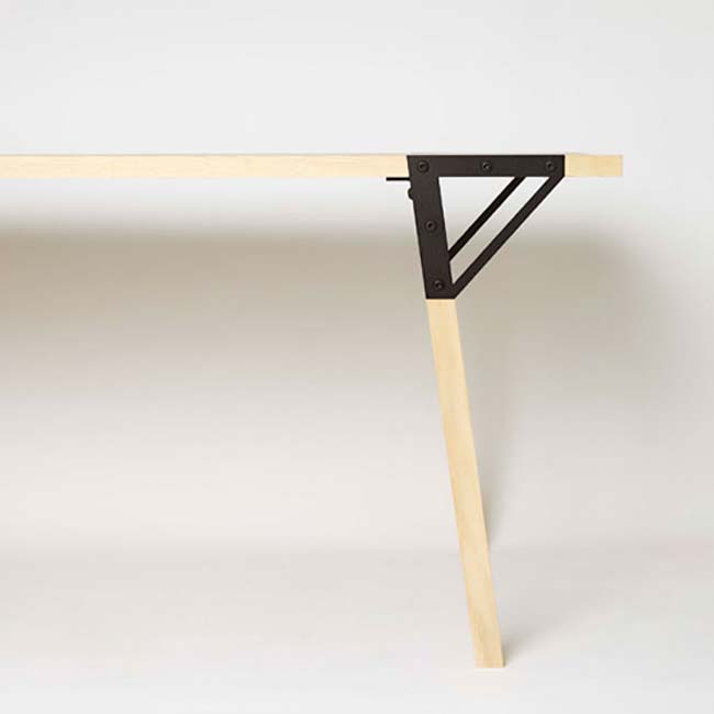 nordicthink's tweet photo. T1 table o como el buen diseño no tiene nada que esconder #Springnews #framacph http://t.co/eHMEKesFYj http://t.co/sfkdwzLzPT