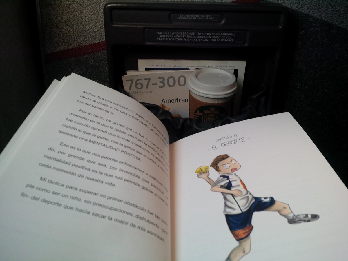 #Viviracontracorriente Piloto de un Cancer <a href="/a_lopezortega/">Albert Lopez Ortega</a> great reading on my flight back home!