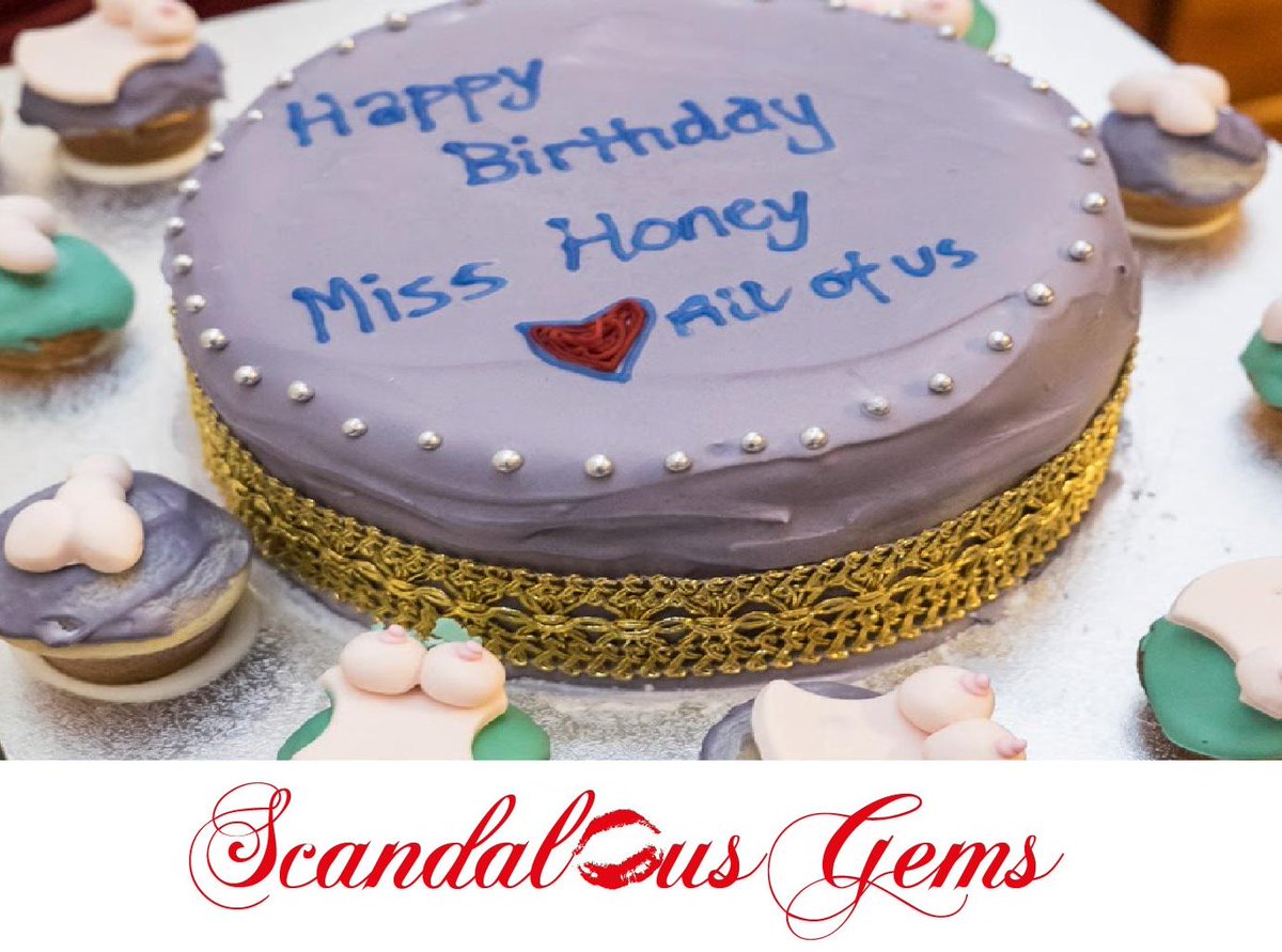 AuthorMariekeJ's tweet photo. It's Honeys Birthday, receive $25 off use code "HoneysBirthday"  Love Honey  http://t.co/wAWT9rymV4 valid til 31/5 http://t.co/sob4Ib4ksl