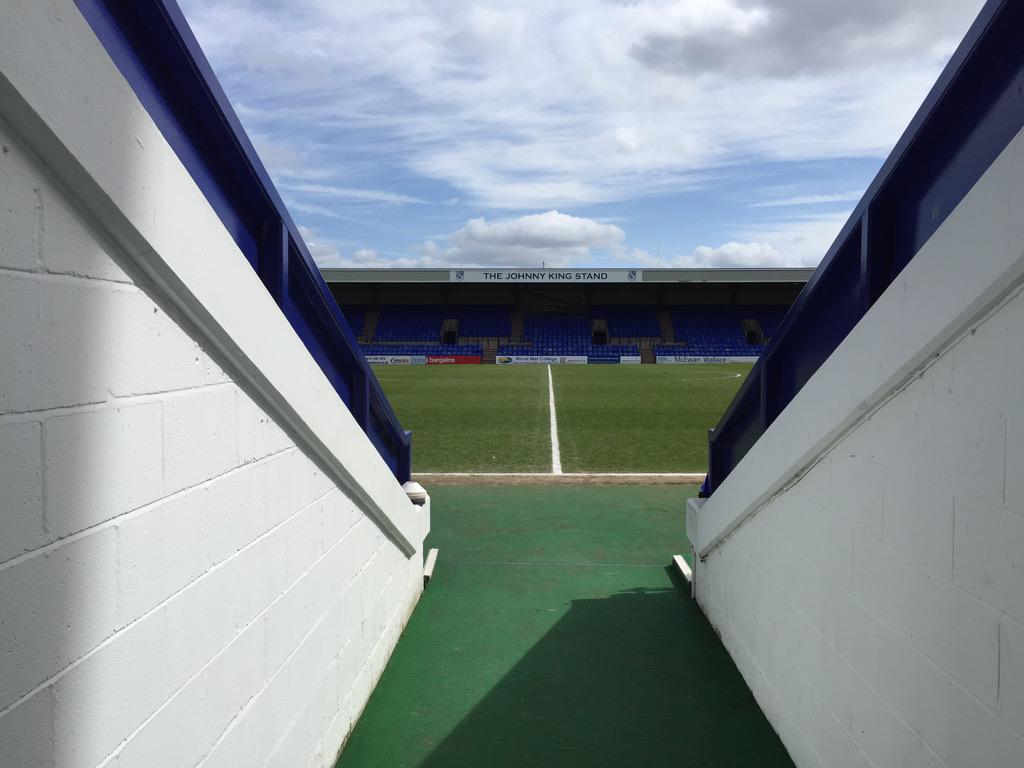 GoodysGame's tweet photo. Beautiful day for it! Get yourself down here for today's game #GoodysGame http://t.co/PkNZC9H54g