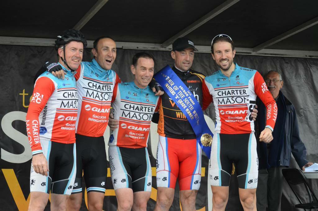 Winning #ToSW <a href="/CMRacingTeam/">Christopher McKeithan Racing</a> @CMRacingM <a href="/stkildacc/">StKilda Cycling Club</a> <a href="/Giffsa/">Sam Gifford</a> <a href="/parsons_leigh/">Leigh Parsons</a> #cmgrt #teamworkwinsraces <a href="/giantbikesaus/">Дима Санин</a>