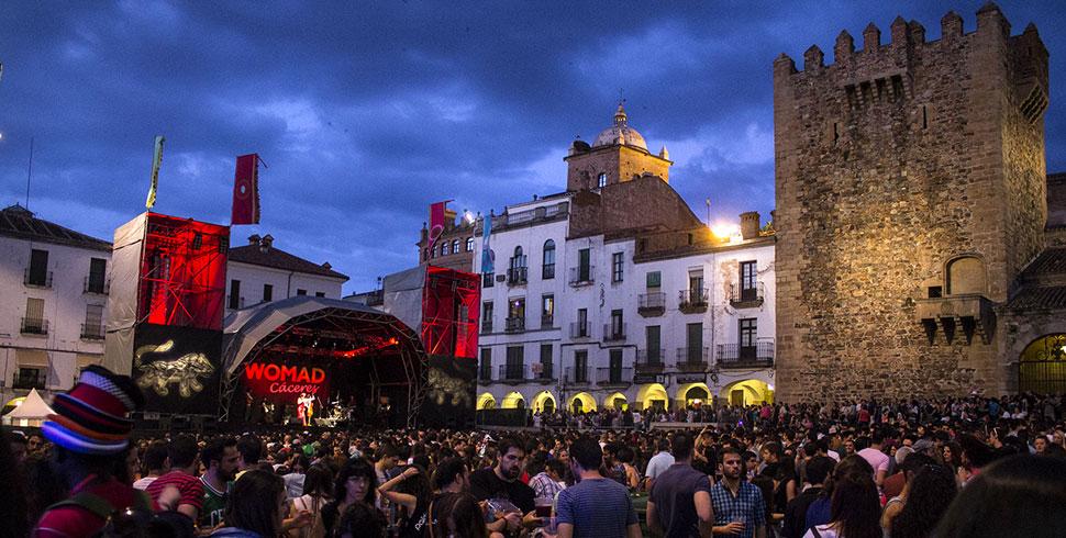 mosxtrem's tweet photo. Llega una edición más del WOMAD Cáceres!! 7-10 MAYO http://t.co/94JRGeFOyI #Caceres #extremadura #womad #womadcaceres http://t.co/NfqLT3R0tA