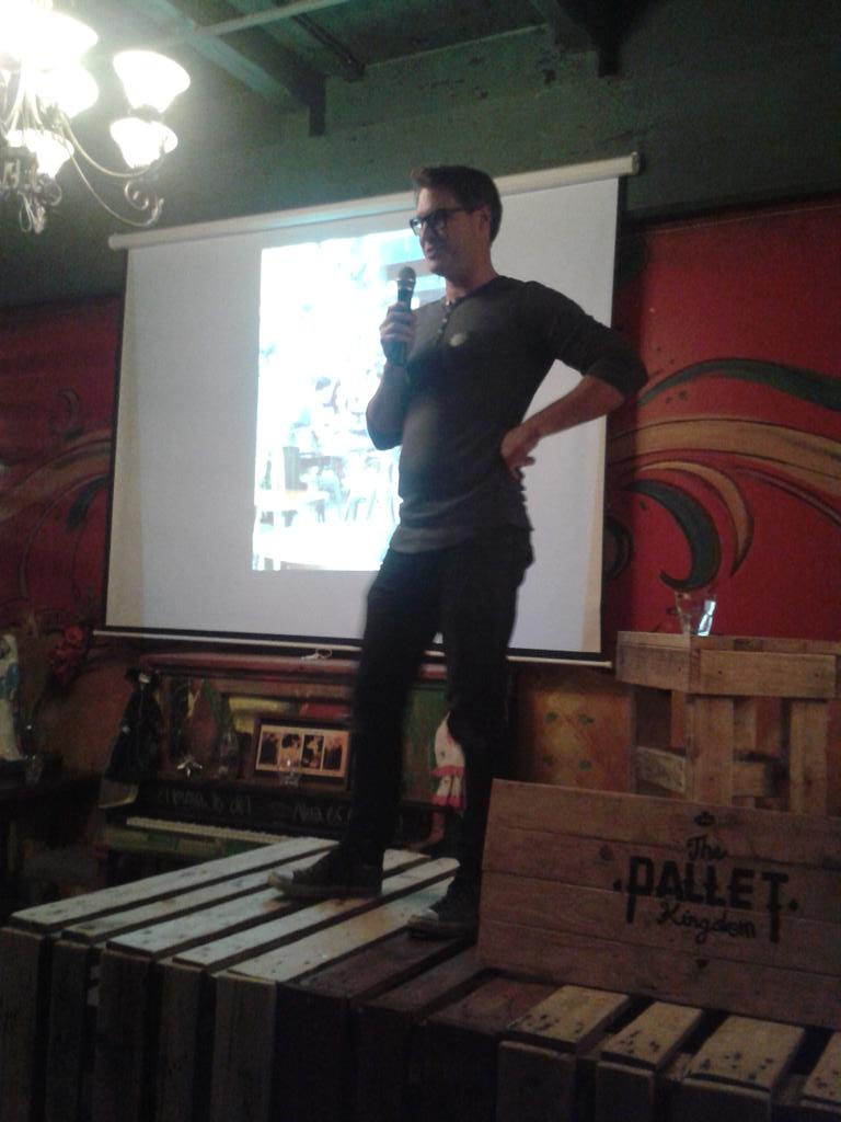 FUN_Auckland's tweet image. "We have no idea what a business was" @SamAnsley #FUNAuckland #FuckUpNights