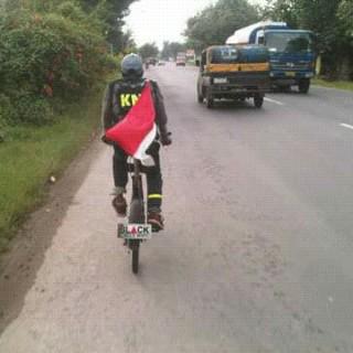 Salut! patut di contoh loyalitas tiada batas utk mu <a href="/KNI_Jaya/">KNI</a> good luck buat om black dr madura gas <a href="/Jamnas_Kanibal/">Jamnas IX Kanibal</a>