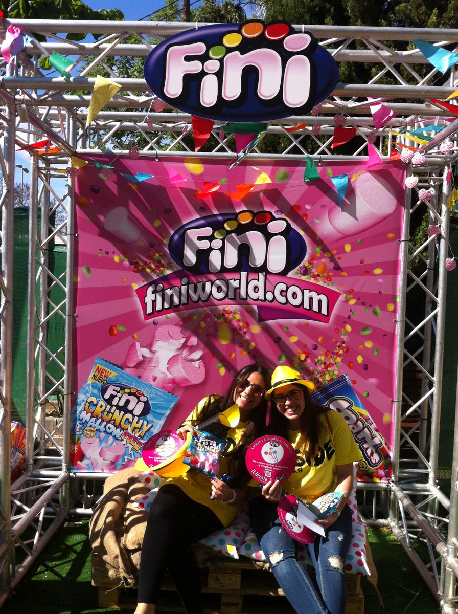 Fini_golosinas's tweet photo. Eres tú el de la foto? RT! La foto con más RT tiene #ipad! #FINISOS #SOS48festival #sosfestival #ACHO http://t.co/hbn65Ur5MD