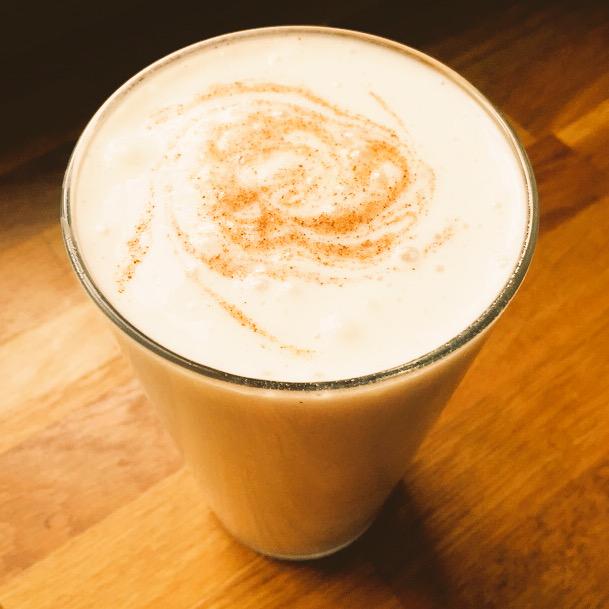 100days2getthin's tweet photo. Starting Bank Holiday with a @lighterlife vanilla shake + a swirl of cinnamon for a spicy twist. #weightlossjourney http://t.co/yUC1uh130z