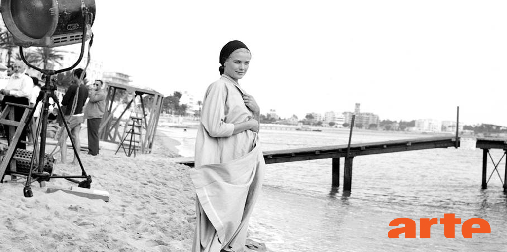 ARTEfr's tweet photo. #ARTEPlus7 a l'honneur d'accueillir Son Altesse Sérénissime la princesse #Grace de #Monaco  : http://t.co/cXm5VFF52A http://t.co/NHHedilA8R
