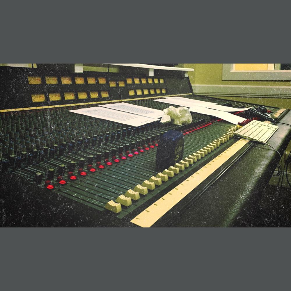 MMPAudio's tweet photo. Late work in the studio. #recording #analog #sound #console #studiolife #tracking #music #songwriting #recording #adr http://t.co/CRixA38T4E