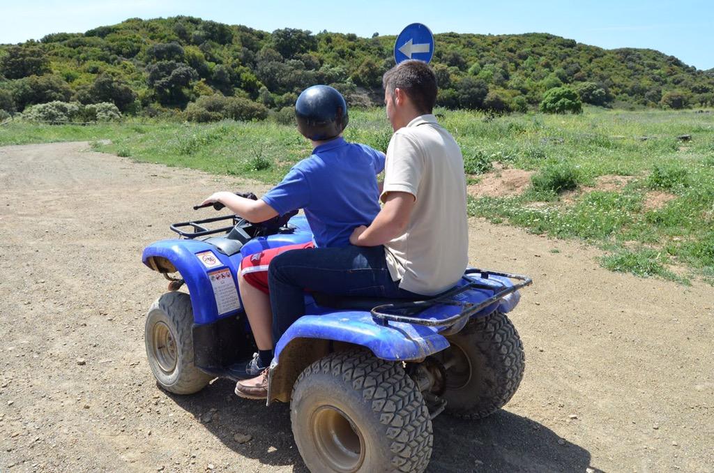 En plena temporada de #comuniones Crees que no se lo pasarán de fábula...? facebook.com/elretozo.gastr…