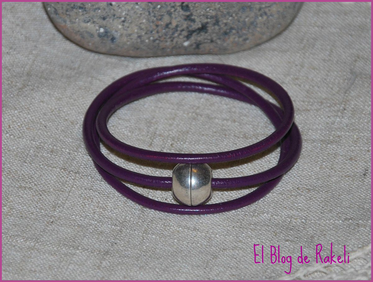 ElBlogdeRakeli's tweet image. Tres pulseras con baño en plata a 4e (últimas unidades). No dejes pasar la oportunidad!
elblogderakeli.blogspot.com.es/2011/12/pulser…