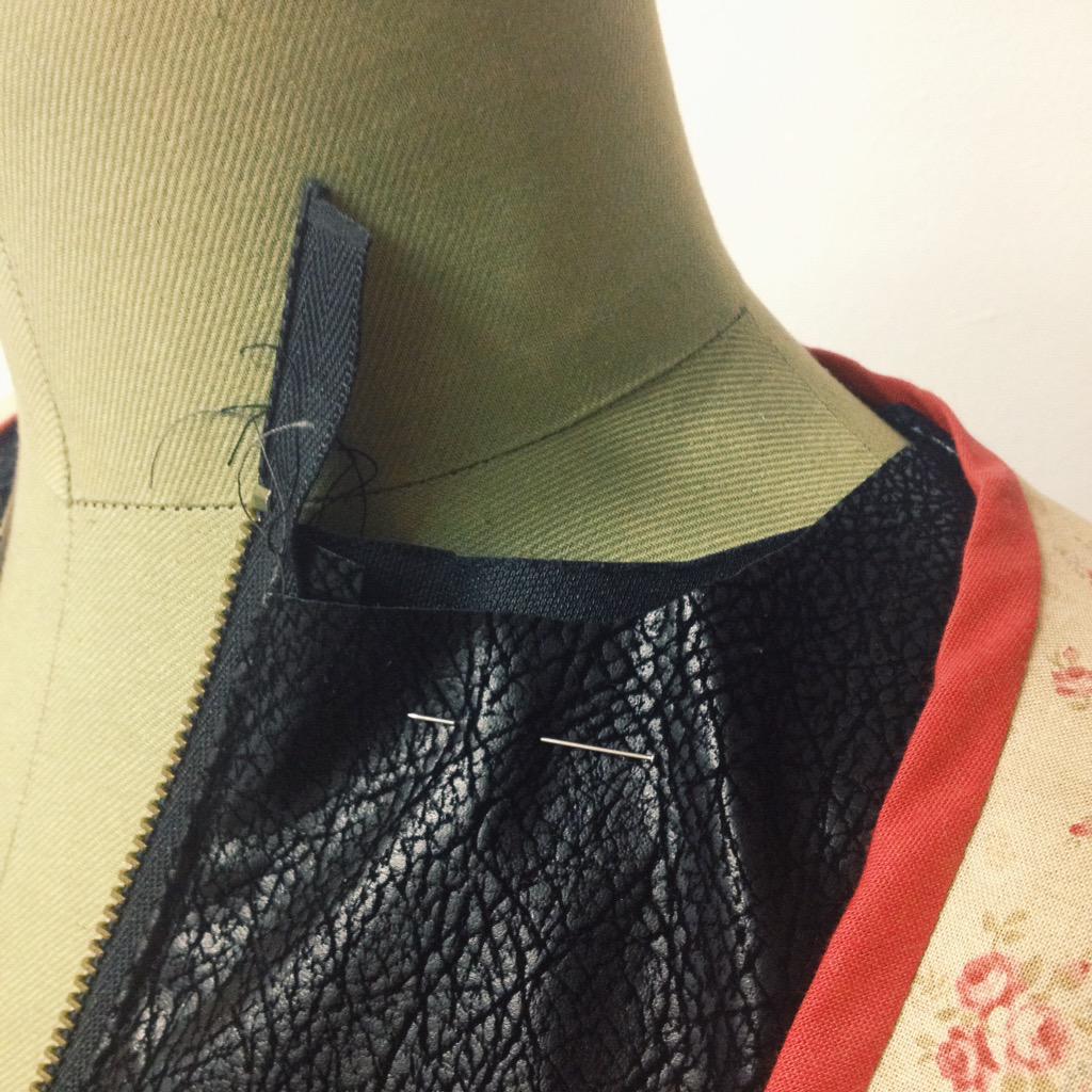 gemmapatchvalls's tweet photo. ✂️ I no parem mai de cosir a Gemmapatch! #gemmapatch #talliconfecció #patchwork #visitavalls #montblancmedieval http://t.co/Jn8Npu2cLZ
