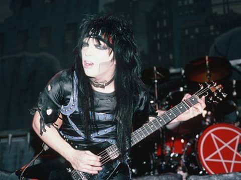 Happy birthday Robert Alan Deal \"Mick Mars\"-Mötley Crüe,May 4 1951.   