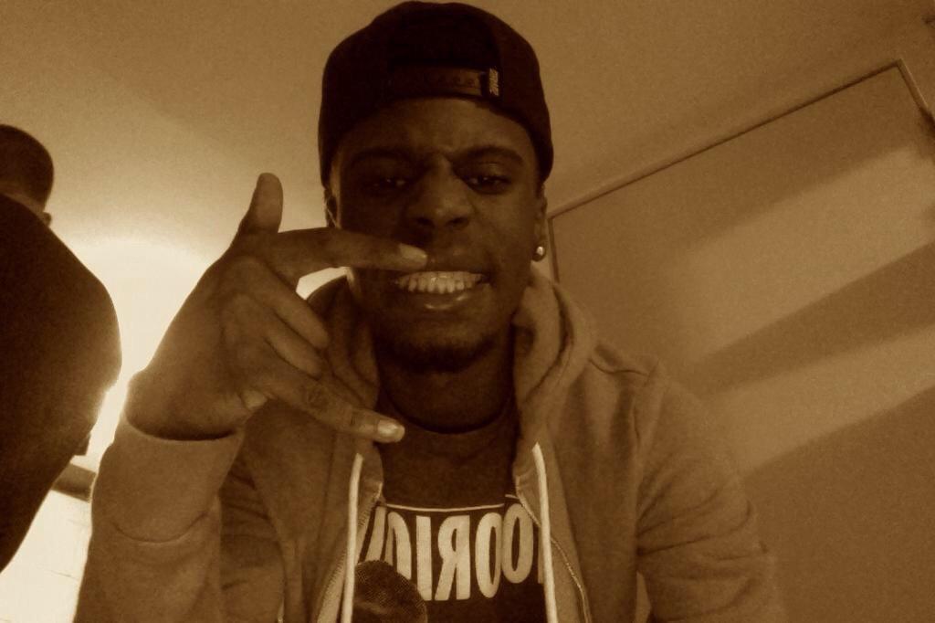 Tyson_Montana's tweet photo. got me sick 😂😂💀💀#typecozy http://t.co/TFhRLBqF6H