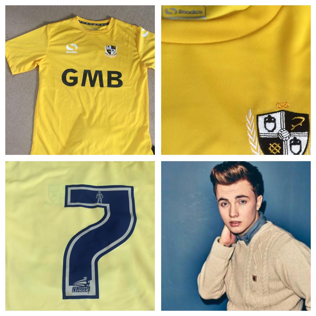 <a href="/OllieMarland/">Ollie Marland</a> shirt all ready to go. With his heroes number.