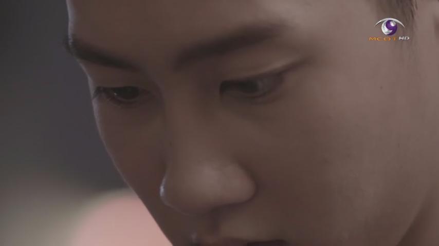 CAPTAINX_BOTH's tweet photo. กอล์ฟให้โน่ดูอะไร #lovesicktheseries #lovesickseason2 http://t.co/RDvEYpxVWh