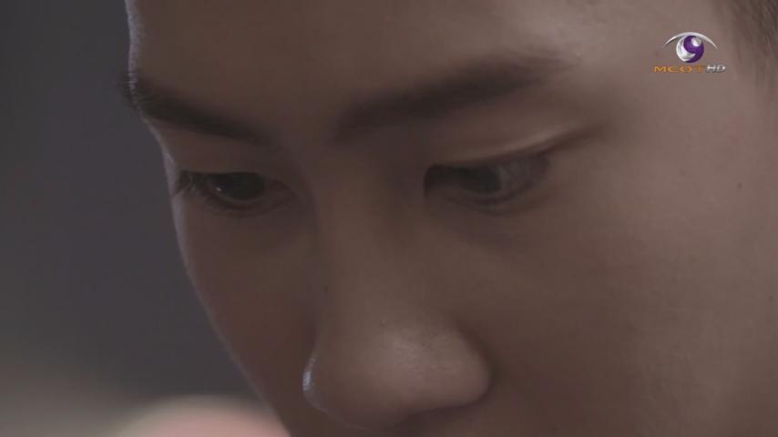 CAPTAINX_BOTH's tweet photo. กอล์ฟให้โน่ดูอะไร #lovesicktheseries #lovesickseason2 http://t.co/RDvEYpxVWh
