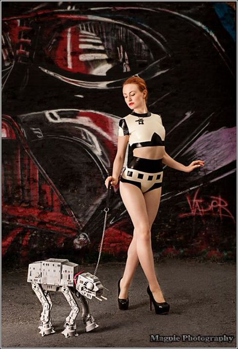 May the 4th be with you! Tear from a @ShhhCouture editorial in the current issue of @RebeliciousMag by<a class="tags" target="_blank" title="On Twitter" href="/?out=eyJ0eXAiOiJKV1QiLCJhbGciOiJIUzUxMiJ9.eyJpYXQiOjE3MjE2NDI5NjUsImlzcyI6InR3cG9ybnN0YXJzLmNvbSIsIm5iZiI6MTcyMTY0Mjk2NSwiZXhwIjoxNzUzMTc4OTY1LCJyZWRpcmVjdF91cmwiOiJodHRwczovL3R3aXR0ZXIuY29tL1NoaGhDb3V0dXJlIn0.fmMZSVpDH8qniMFw28wit69Yx--EIs5ciszTzrOOOIkkR5fmOh5WYlQ_P8yytl9KFr2MNf4HpFWlcBP3-J0iKQ">@ShhhCouture</a>