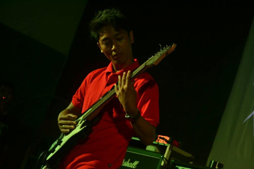 On stage rasid at lanching crossfire