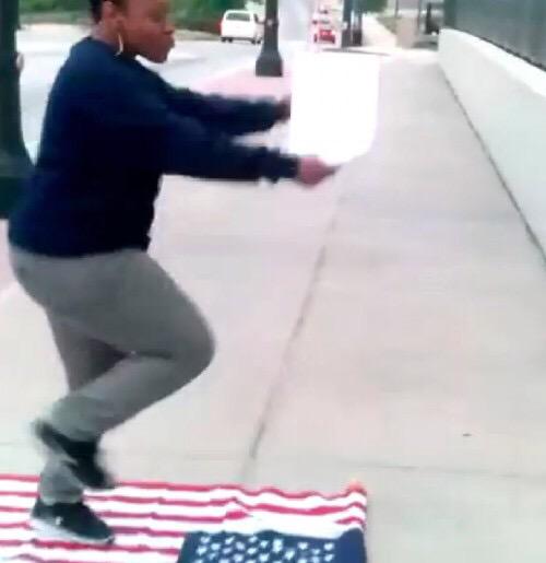 drscott_atlanta's tweet photo. Never taught brave people died for her right to stomp on our flag🇺🇸
Try it in North Korea or China⚡️

Tcot✨
Ccot👼 http://t.co/suFJI0WT32