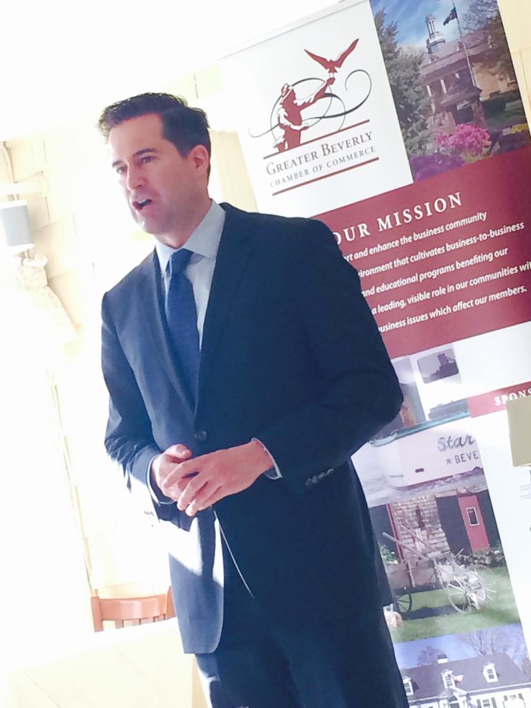 BeverlyMass's tweet photo. Breakfast meeting with @sethmoulton this morning http://t.co/p2Wn2kPS1p