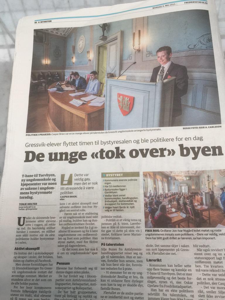 lederfokus's tweet photo. Politikerne i Østfold har tydeligvis glemt de unge når de nå dropper Bybane. Glommabanen har hele tiden hatt de med. http://t.co/5eWL852CNc