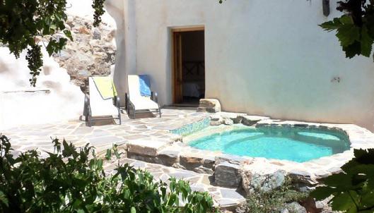 iPropertyESP's tweet photo. Encantadora casa rural en venta en Torvizcón, #Granada #Andalucía. http://t.co/XcY7xpZDcy http://t.co/T8uc15U2qv