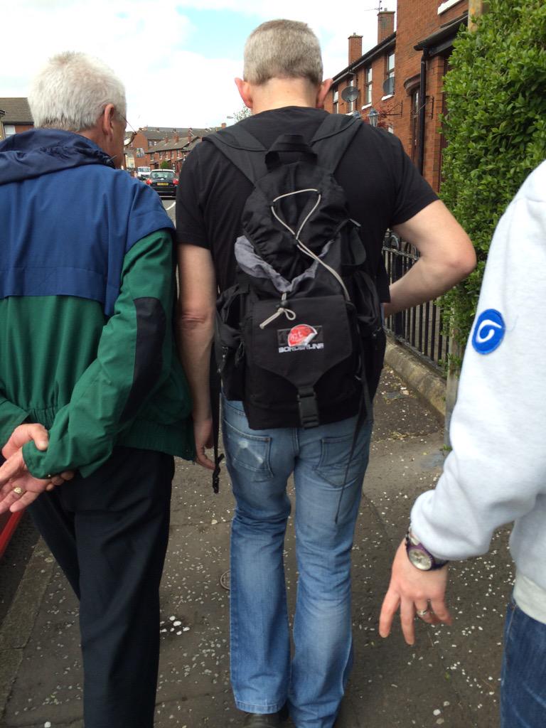 Cliodhna_Ni_C's tweet photo. No May Day break for North Belfast.. #kelly4MP http://t.co/G0mknz2Mm1