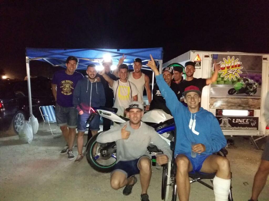 TorrijosDavid's tweet photo. Espectacular fin de semana 👊🏻✊🏻👊🏻✊🏻 http://t.co/LpkJ0yfaXv