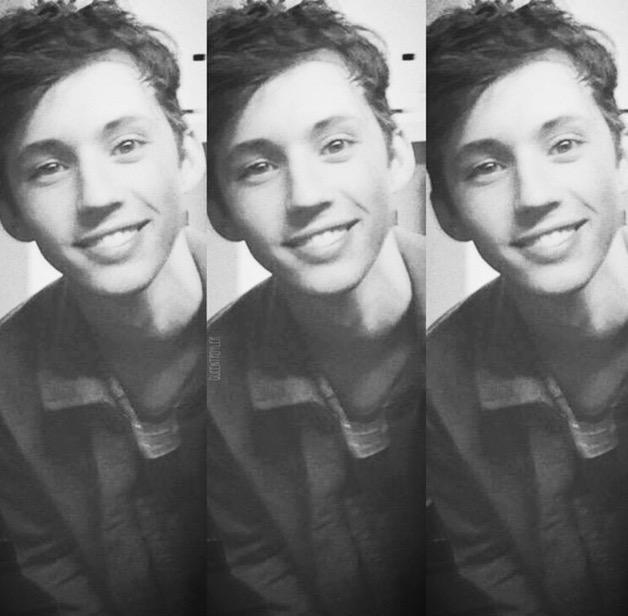 peacesivan's tweet image. 💖💖💖