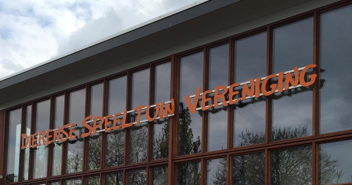 TonnyHeymen's tweet photo. #dierensespeeltuinvereniging Wat n geweldige non commerciële vereniging die draait op vrijwilligers Top http://t.co/fP48rfI2sh