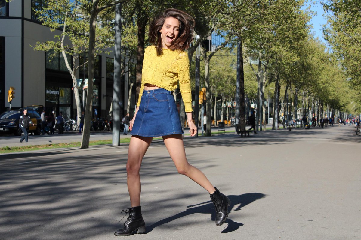 ¡Una vez más <a href="/ma_r_ta/">Marta G.</a> sigue obsequiándonos con sus #outfit más bonitos! #moda #style #barcelona #fashion #handmade