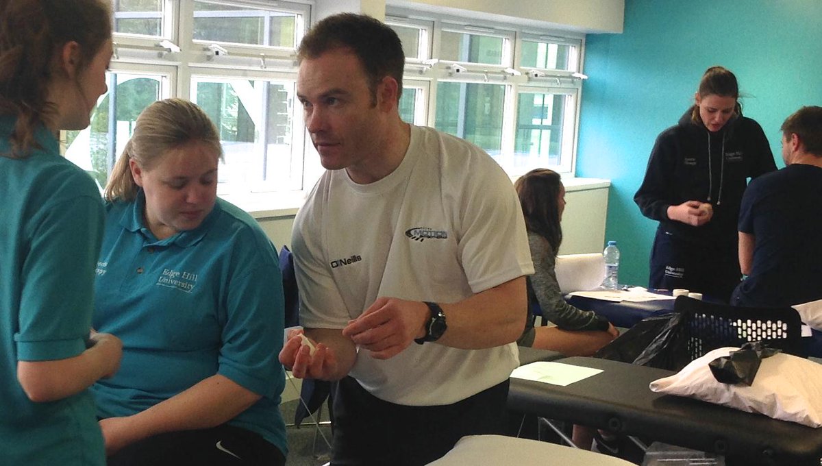 _MotionPhysio's tweet image. Great taping course on saturday @ApsmInfo in Preston. So much content will look at 2 day courses in the future!