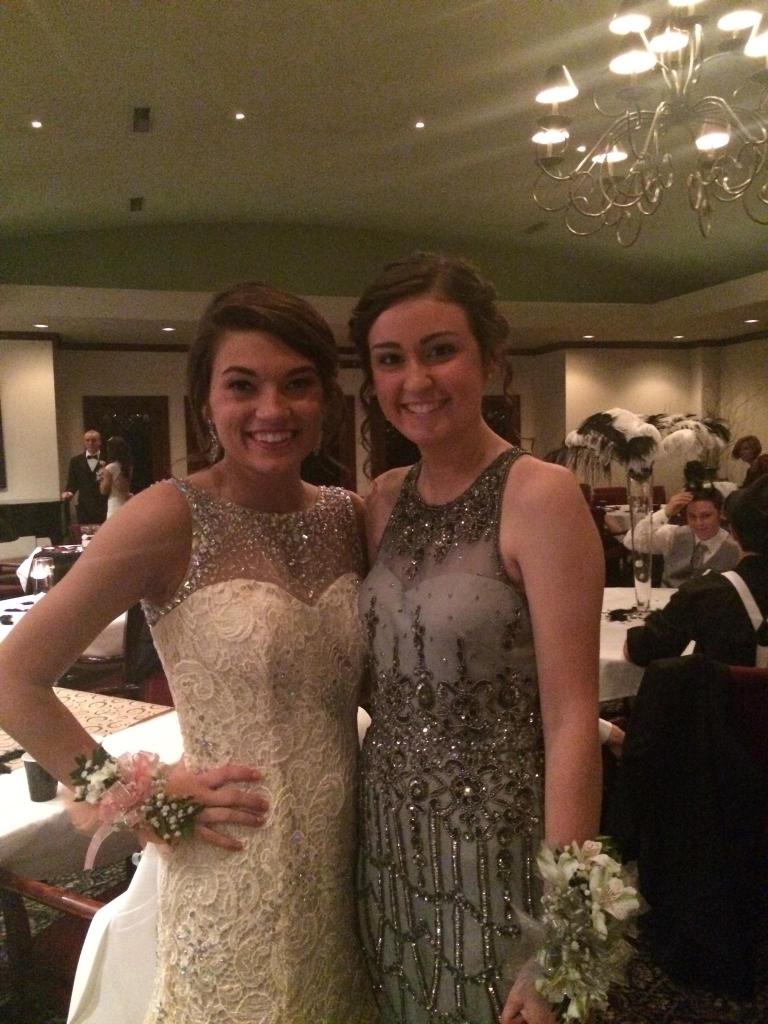 awardteacher's tweet photo. @BarbaraFaulkner ..Two beautiful young ladies! http://t.co/kcZs0PPYex