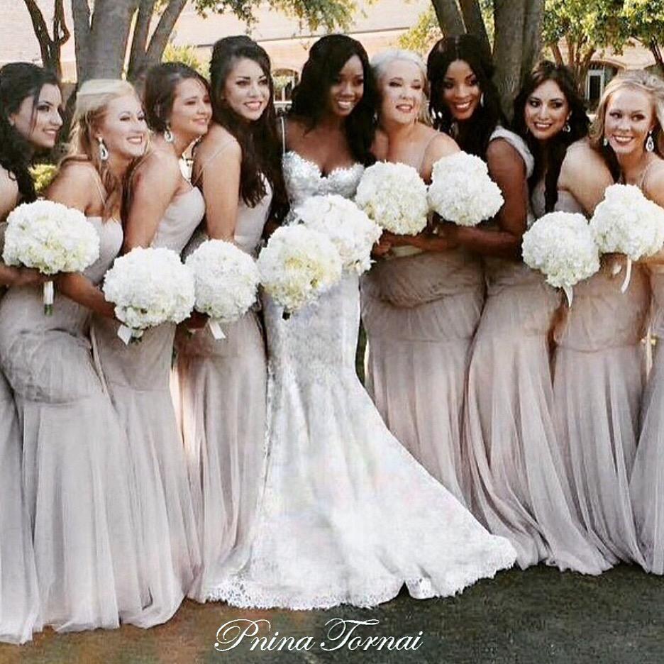 pninatornai's tweet photo. Our stunning #PninaPrincess @gypsygirlrissa
#PninaTornai #PninaBride #FrenchLace via @MeggieFrancisco http://t.co/BZiixxDXND