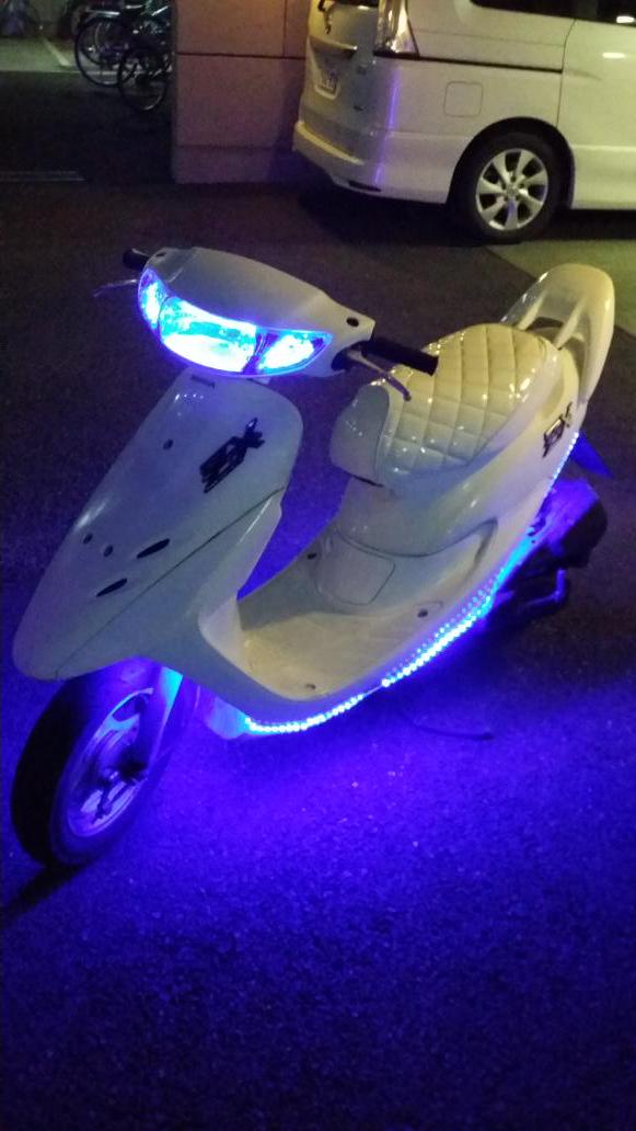 Zx売ります A Twitteren Zx売ります 青ledエナメルシート新品 黒 8万 外装新品スピーカー 白 7万 ヘッドライト青led埋め込み 神奈川県からです 車である程度配送できます 一括で直接取引希望です 原付 Zxzrエボzz ライブディオzx Http T Co Arzmdjnu6x Zx売ります A Twitteren Zx売ります 青ledエナメルシート新品 黒 8万 外装新品スピーカー 白 7万 ヘッドライト青led埋め込み 神奈川県からです 車である程度配送できます 一括で直接取引希望です 原付 Zxzrエボzz ライブディオzx Http T Co Arzmdjnu6x