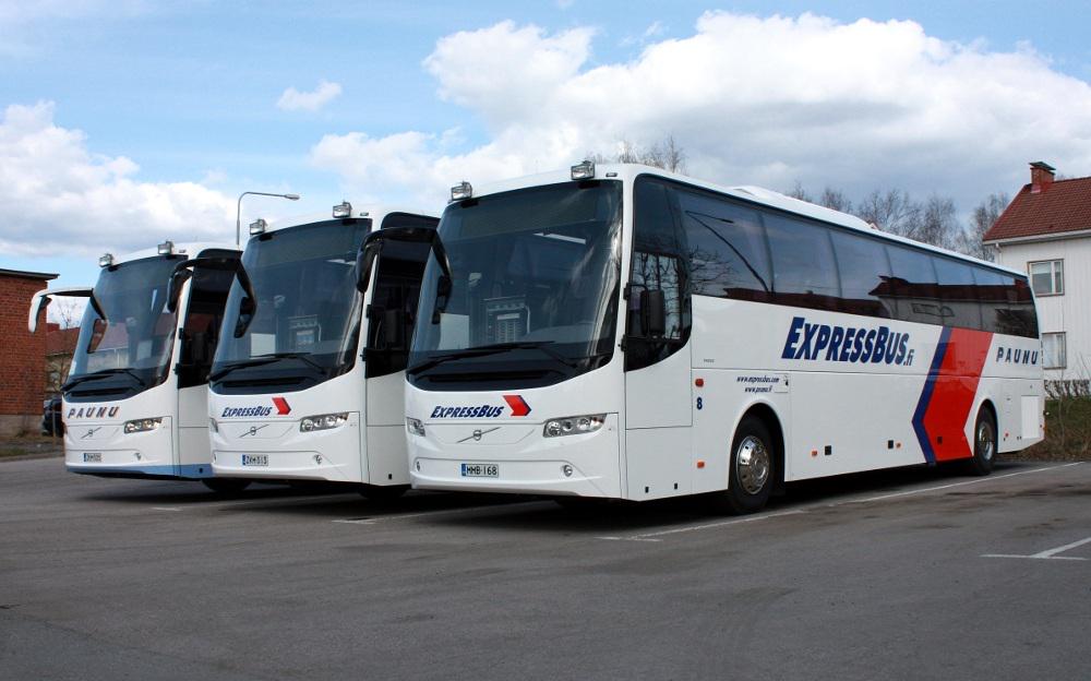 karpaavo's tweet photo. Tässäpä kolme tuliterää linjuria neljästä. Pian tositoimissa. #Paunu #ExpressBus http://t.co/8ykod47mrL