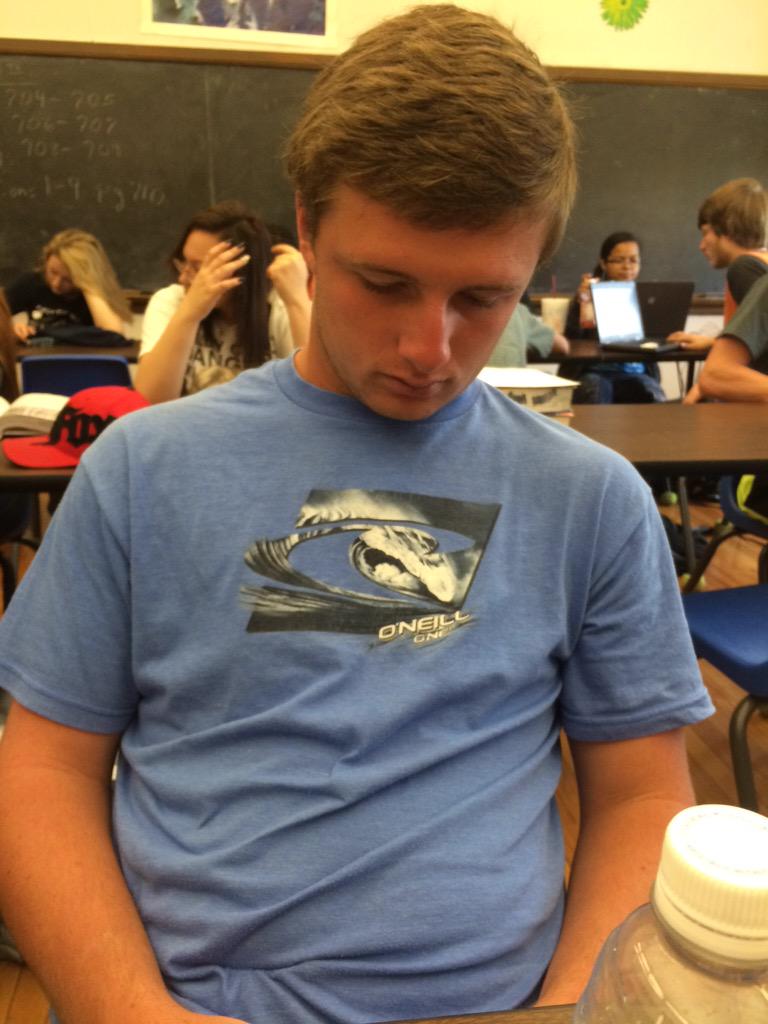 WHEN_BAE_PC's tweet photo. When Bae forgets his last name http://t.co/KeHc5S8jSP