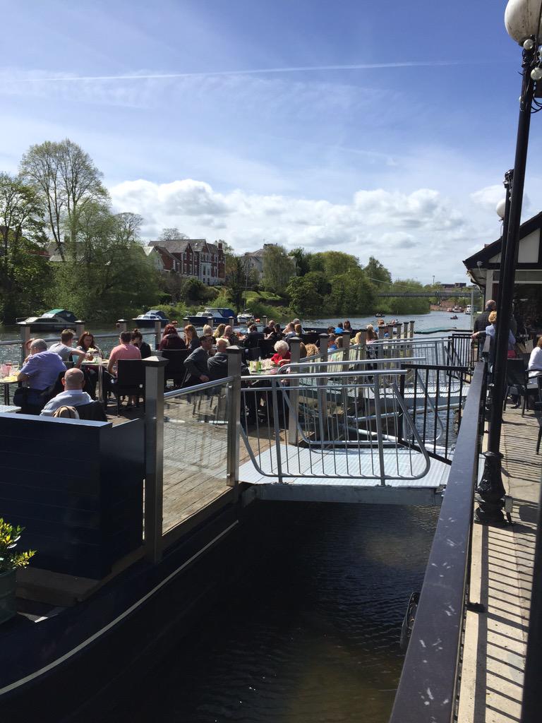 Just having a beer in The Boathouse #Chester cracking pub
