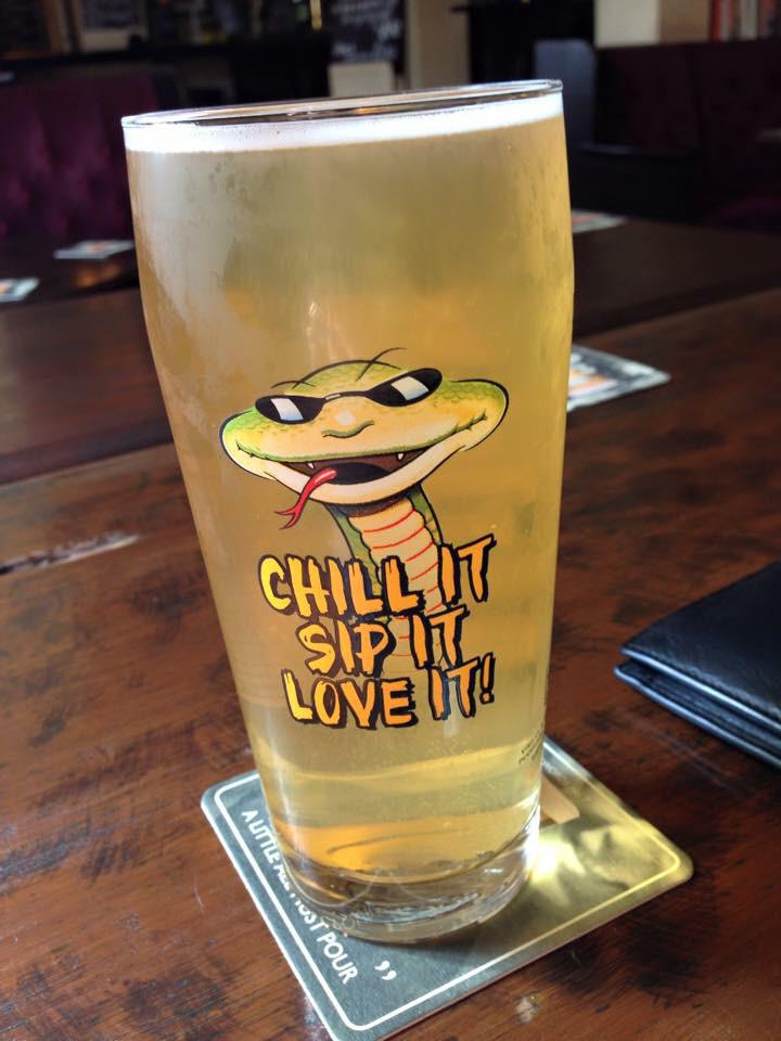ScattyJ's tweet photo. @RattlerCyder lovely pint of Rattler in the  Robin Hood pub Amblecote, Stourbridge http://t.co/64TvTXaiND